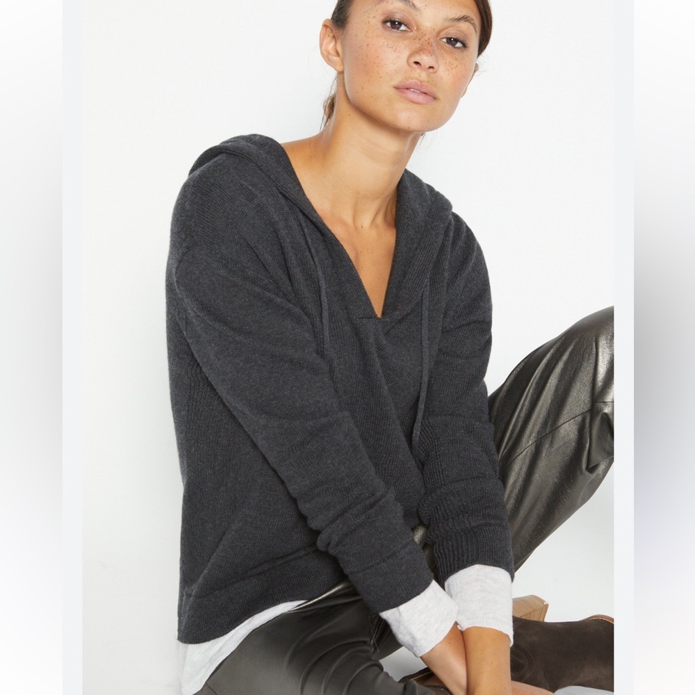 Brochu Walker cashmere/ cotton hooded Ressie pullover- Small